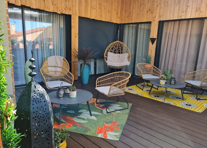 Appt terrasse dans une demeure de charme (Laura)